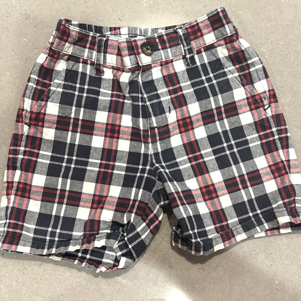 Janie and Jack baby size 6-12 months red white and blue plaid shorts